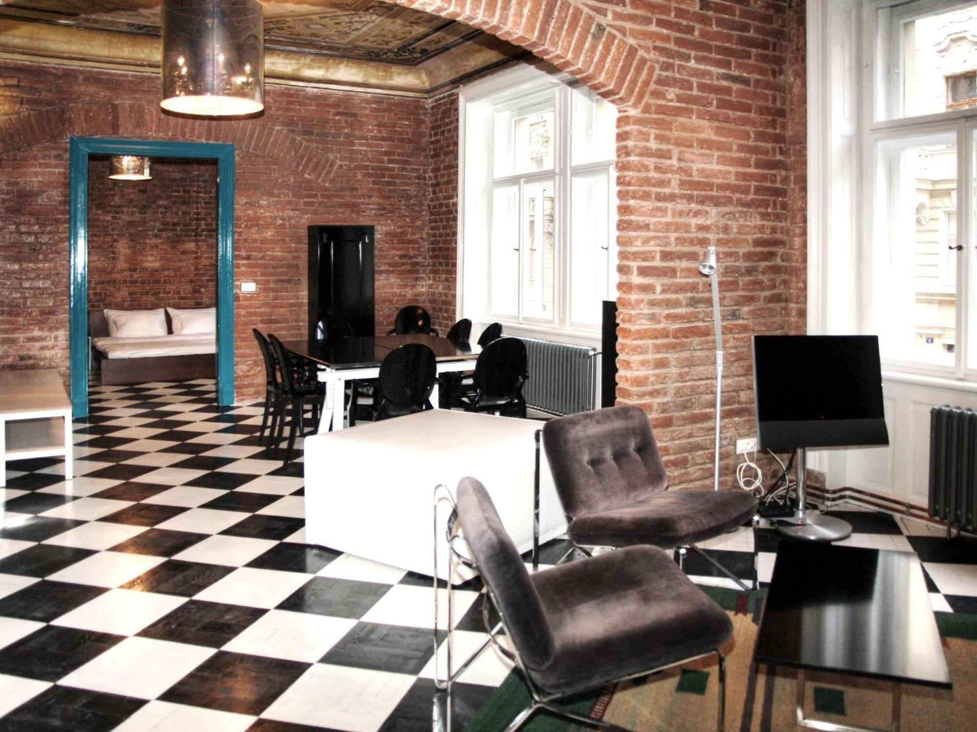 Old Town - Dusni Apartments Прага Экстерьер фото